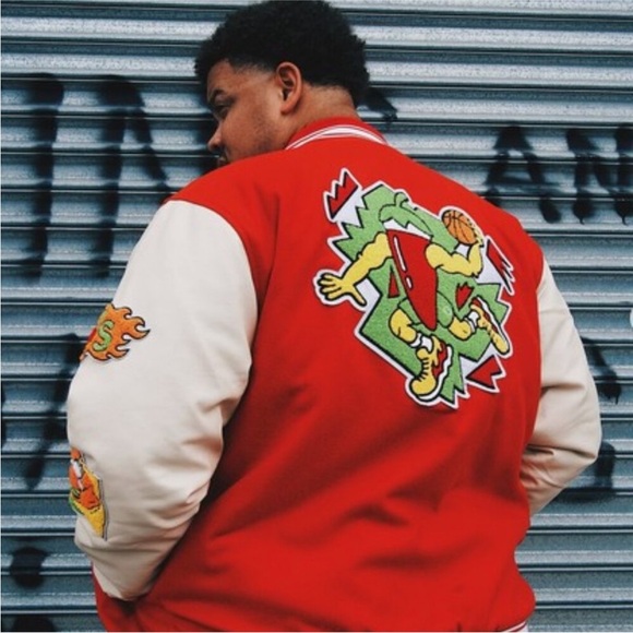 🔥 Overtime x Chili’s Varsity Jacket (Limited Edition) NWT Large - Picture 2 of 9